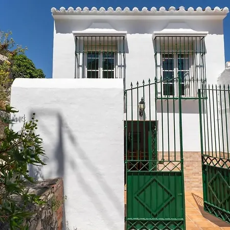 Mit Privatpool Fuer 6 Personen Ca 170 Qm In Frigiliana, Andalusien Costa Del Sol Holiday home